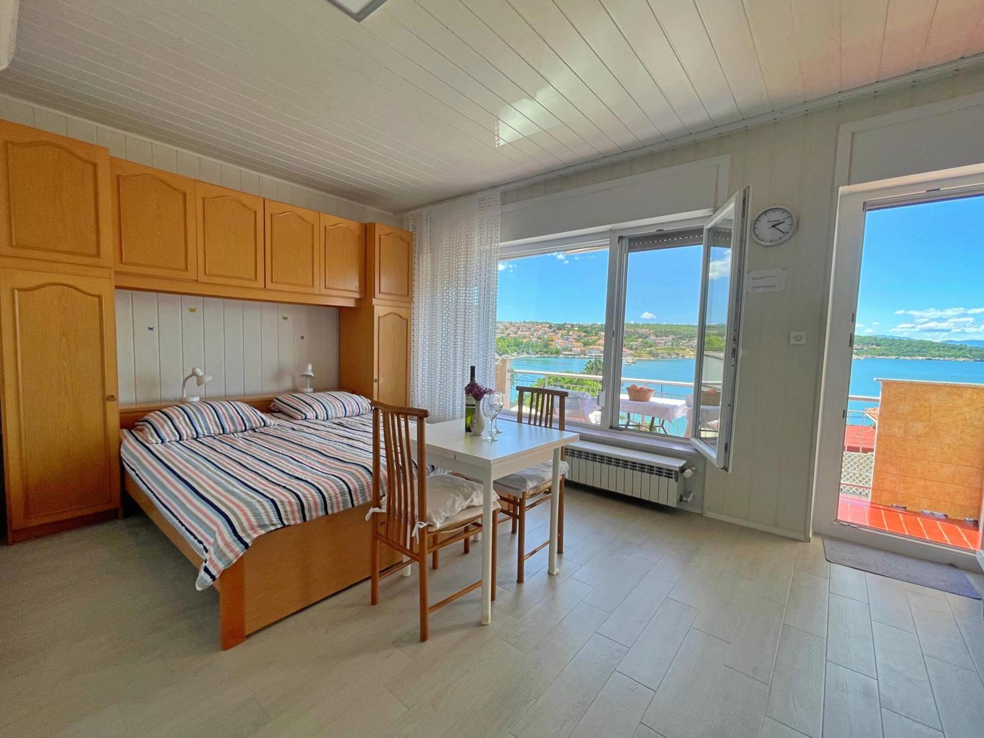 Apartments Nada Šilo Екстериор снимка